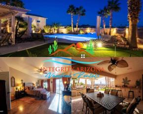 Luxe Havasu 6-bedroom Retreat Pool Hot tub Lake Views